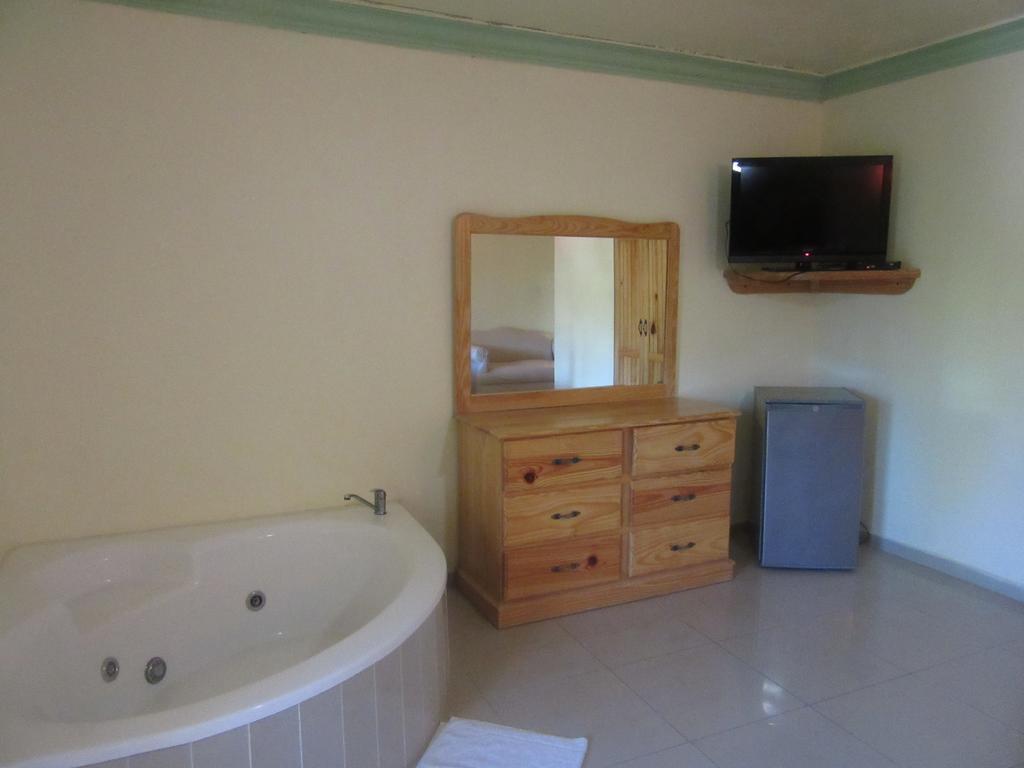 Hotel Cambri นากวา ห้อง รูปภาพ